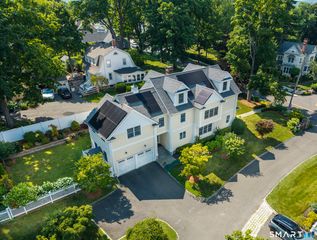 43 Catoonah Street, Ridgefield, CT 06877