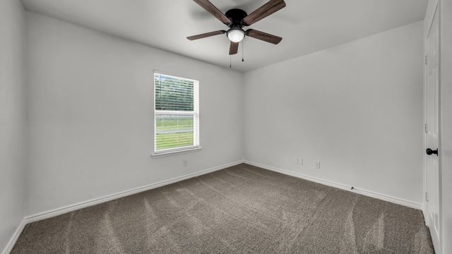 1415 N Elm Street, Weatherford, TX 76086