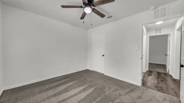 1415 N Elm Street, Weatherford, TX 76086