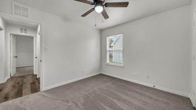 1415 N Elm Street, Weatherford, TX 76086