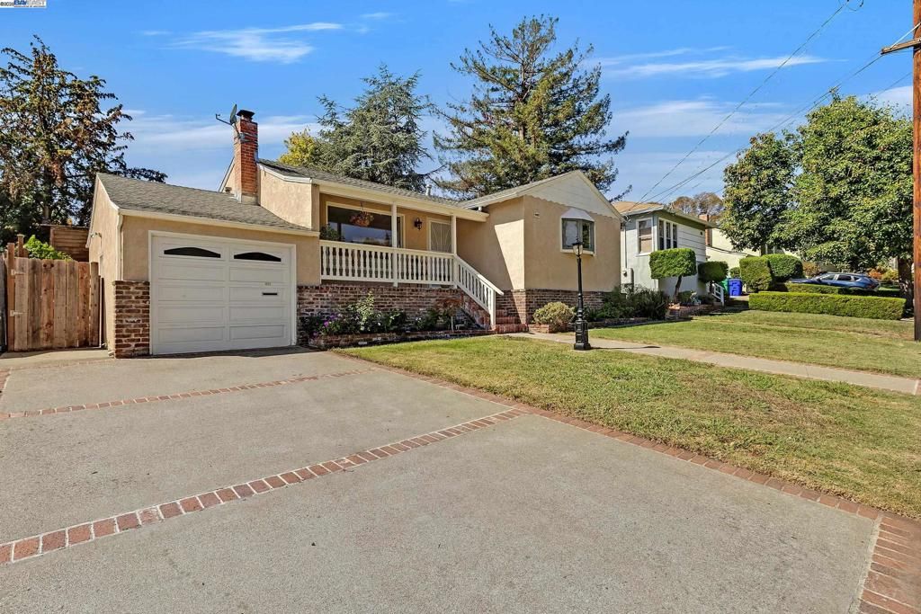 16153 Windsor Dr, San Leandro, CA 94578