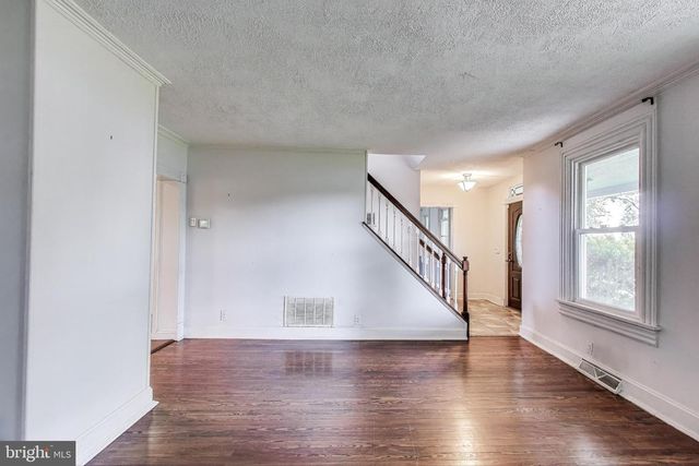 9112 3RD STREET, Lanham, MD 20706