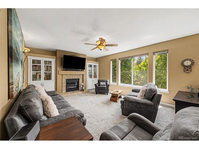 5814 S Danube St, Aurora, CO 80015