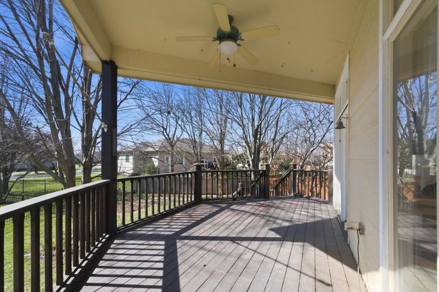 1367 N Hickory Creek ct, Wichita, KS 67235