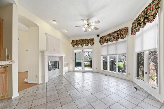 1367 N Hickory Creek ct, Wichita, KS 67235