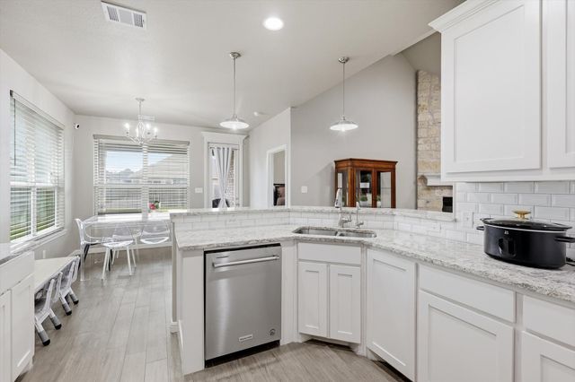3312 Arrow Creek Drive, Granbury, TX 76049