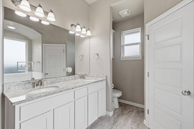 3312 Arrow Creek Drive, Granbury, TX 76049