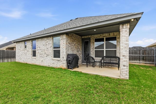 3312 Arrow Creek Drive, Granbury, TX 76049