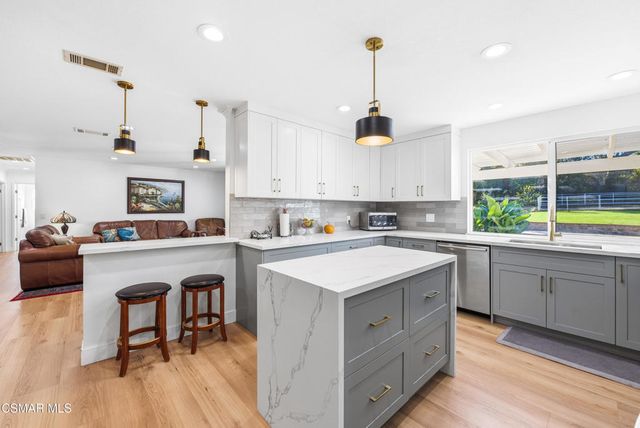 952 Carefree Drive, Simi Valley, CA 93065