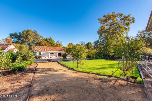 952 Carefree Drive, Simi Valley, CA 93065