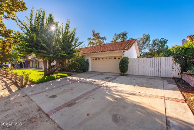 952 Carefree Drive, Simi Valley, CA 93065