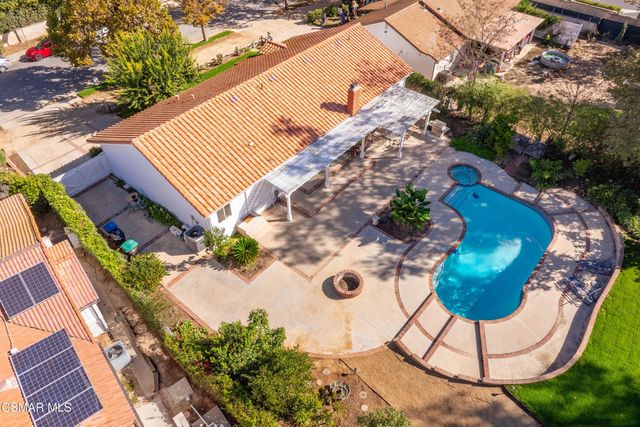 952 Carefree Drive, Simi Valley, CA 93065