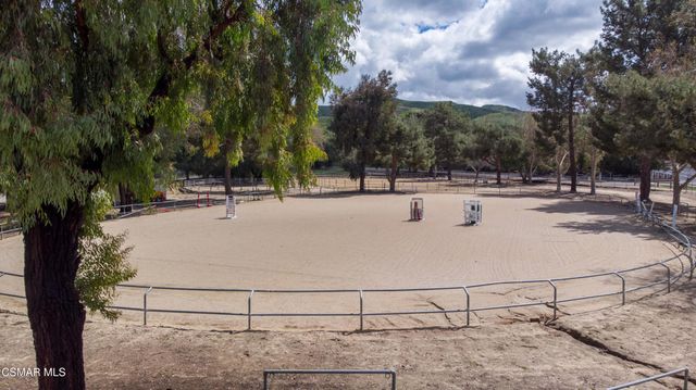 952 Carefree Drive, Simi Valley, CA 93065