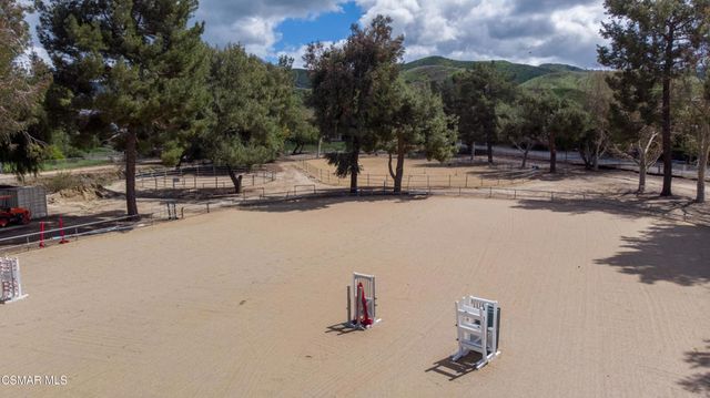 952 Carefree Drive, Simi Valley, CA 93065