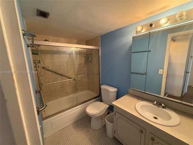 13155 Ixora Court 1110, North Miami, FL 33181