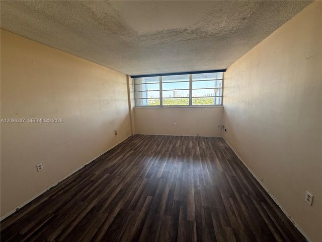 13155 Ixora Court 1110, North Miami, FL 33181