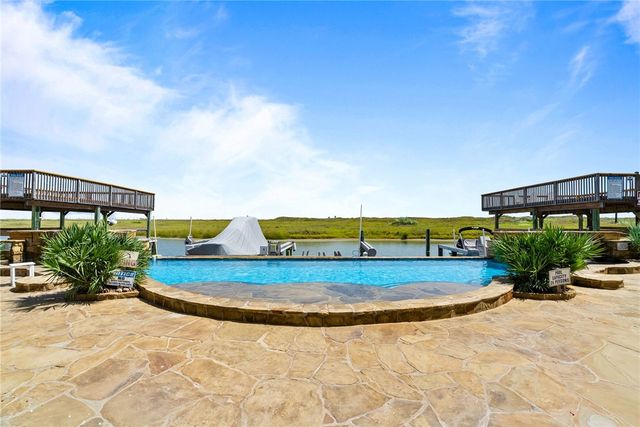 14890 Granada Dr 107, Corpus Christi, TX 78418