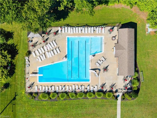 925 Branchwood Drive, Kernersville, NC 27284
