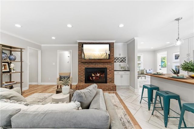 925 Branchwood Drive, Kernersville, NC 27284