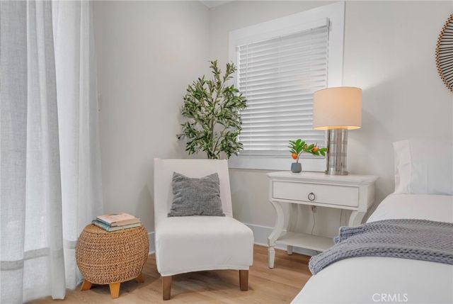 103 N Harvard, Los Angeles, CA 90004