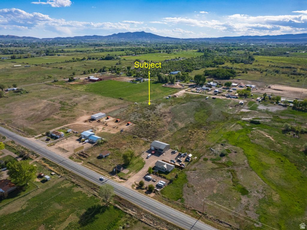 Image 10 of property listing at 2208 N 250 W, Vernal, UT 84078