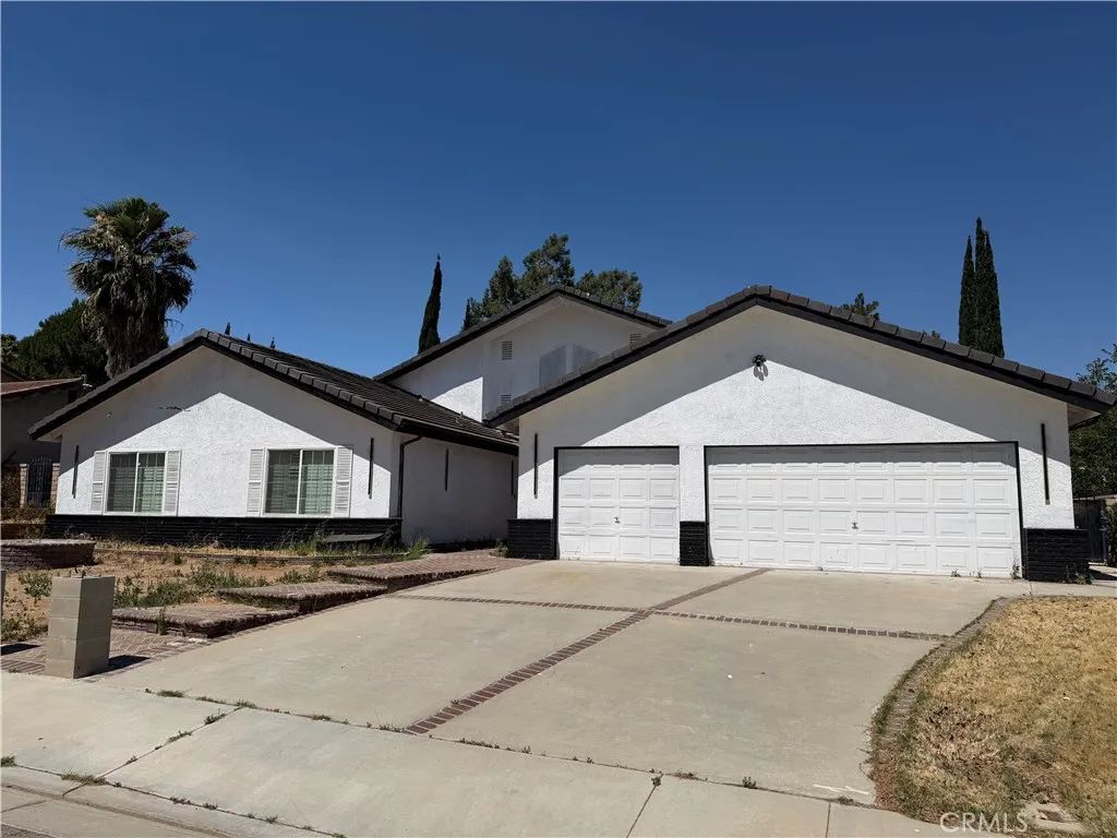 41527 Myrtle, Palmdale, CA 93551