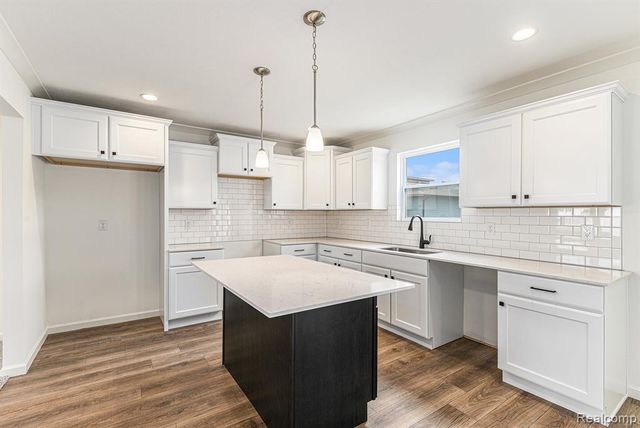 2223 Antrim Drive, Davison, MI 48423