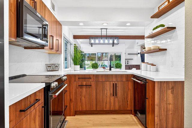 352 Forest Hills Drive, Rancho Mirage, CA 92270