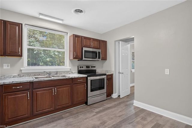 1118 Andros RD, Richmond, VA 23225