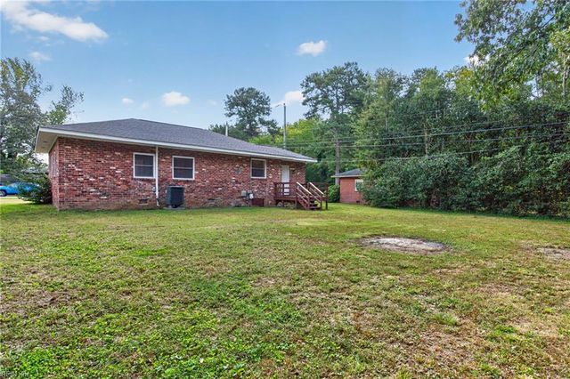 1118 Andros RD, Richmond, VA 23225