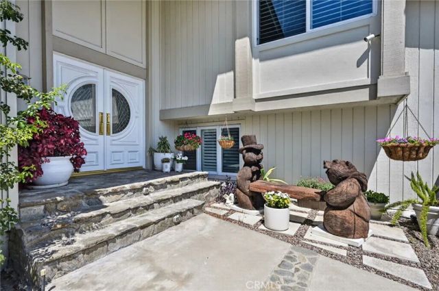 15919 SAN ANTONIO AVENUE, La Mirada, CA 90638