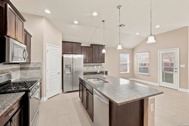 27519 Paseo Mesa, Boerne, TX 78015