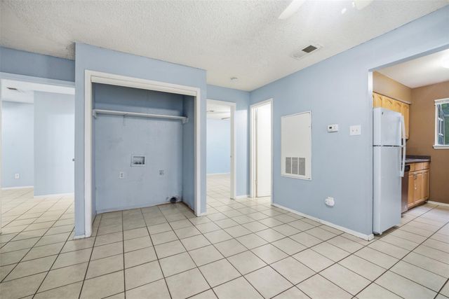 2009 W Loop A, Austin, TX 78758