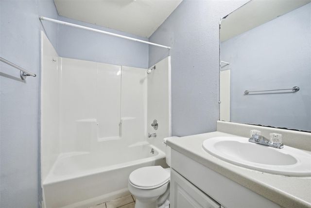 2009 W Loop A, Austin, TX 78758