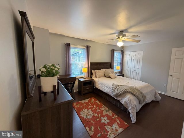 8834 SURVEYORS PL, Springfield, VA 22151