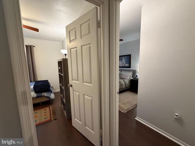 8834 SURVEYORS PL, Springfield, VA 22151