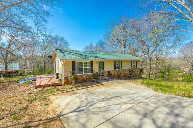 182 Woodbine Drive, Benton, TN 37307