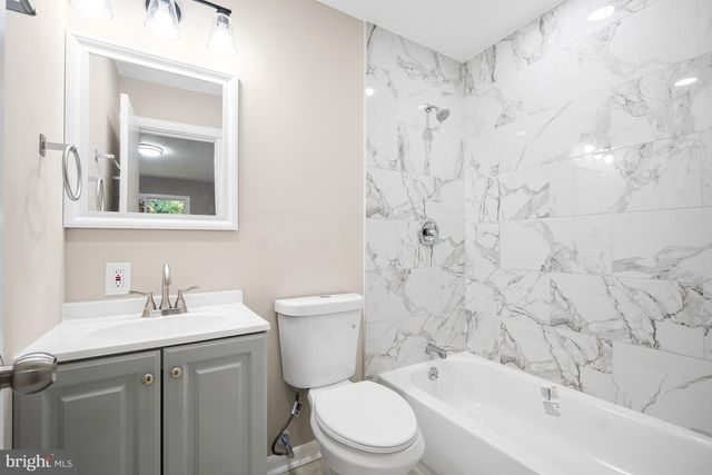 10705 LOCKRIDGE DR, Silver Spring, MD 20901