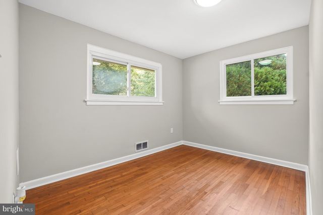 10705 LOCKRIDGE DR, Silver Spring, MD 20901