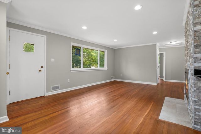 10705 LOCKRIDGE DR, Silver Spring, MD 20901