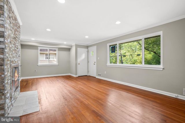 10705 LOCKRIDGE DR, Silver Spring, MD 20901