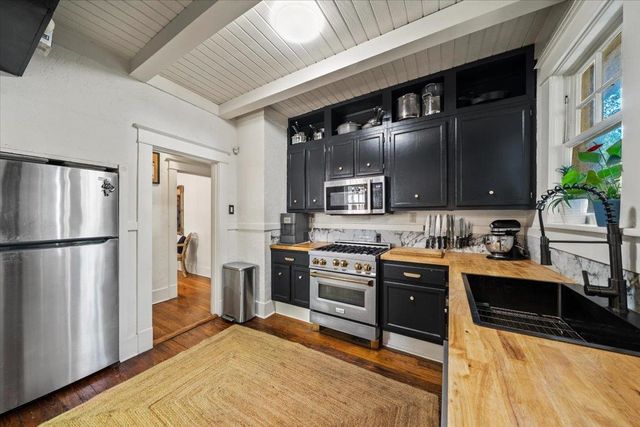 105 N COX ST, Memphis, TN 38104