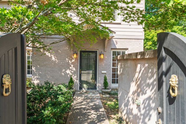 105 N COX ST, Memphis, TN 38104