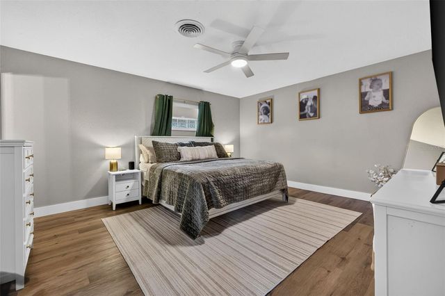 4018 HELENA STREET NE, St Petersburg, FL 33703