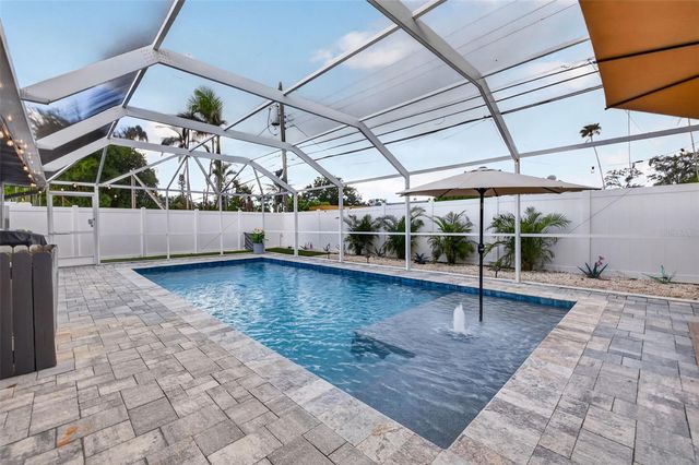 4018 HELENA STREET NE, St Petersburg, FL 33703