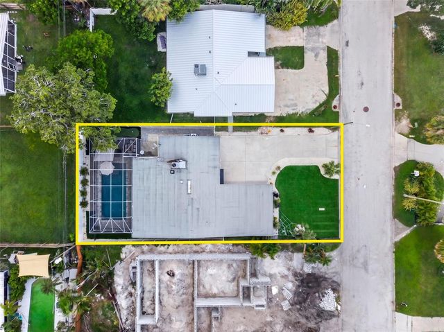 4018 HELENA STREET NE, St Petersburg, FL 33703