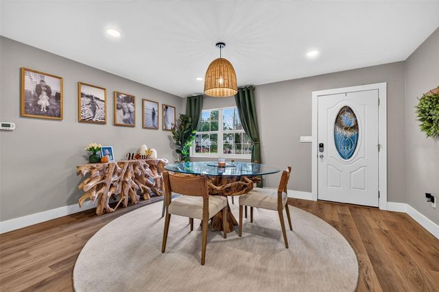 4018 HELENA STREET NE, St Petersburg, FL 33703