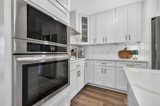4018 HELENA STREET NE, St Petersburg, FL 33703