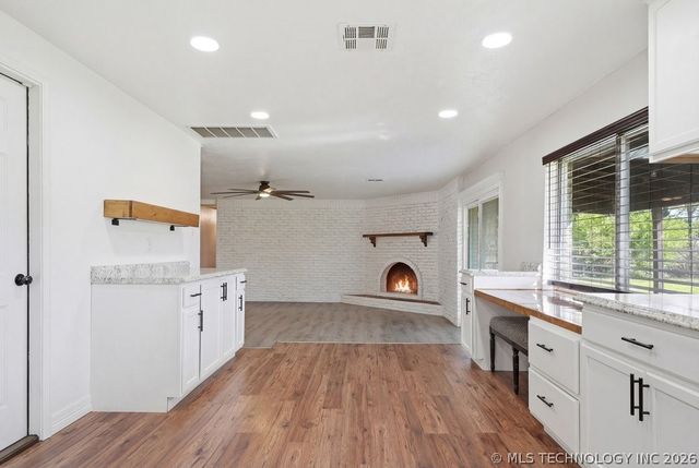 5047 S Hudson Place, Tulsa, OK 74135