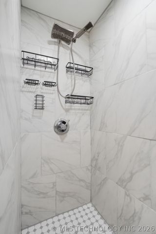 5047 S Hudson Place, Tulsa, OK 74135